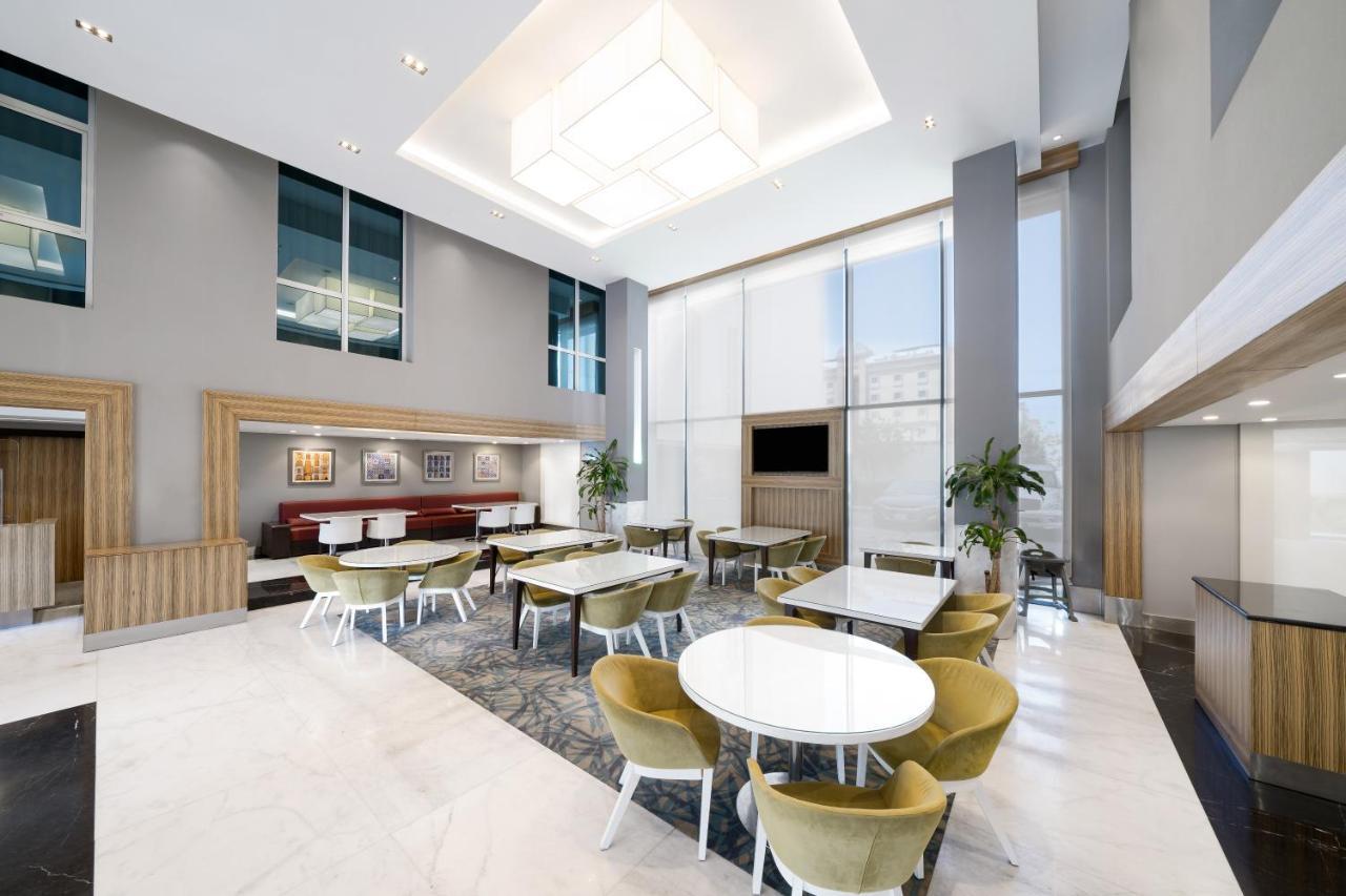 Sas Residence & Hotel, Dhahran - Formerly Radisson Blu Al-Hobar Kültér fotó